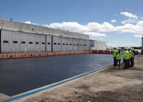 Grupo Ecopetrol y Aeropuerto El Dorado inauguran primer tramo de una calle de rodaje pavimentado con plástico reciclado